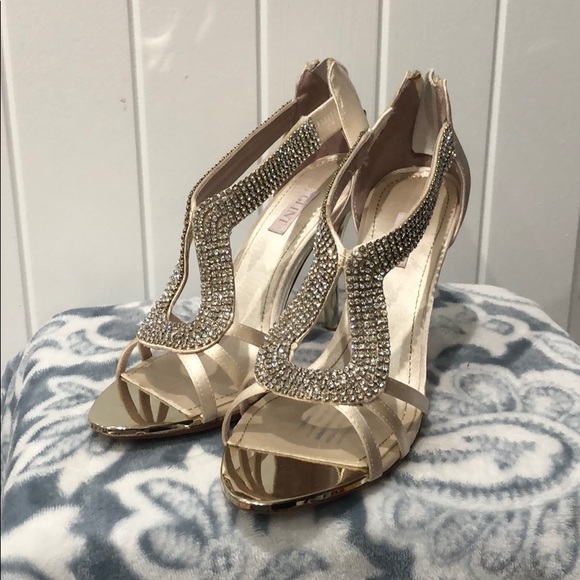 gold color heels